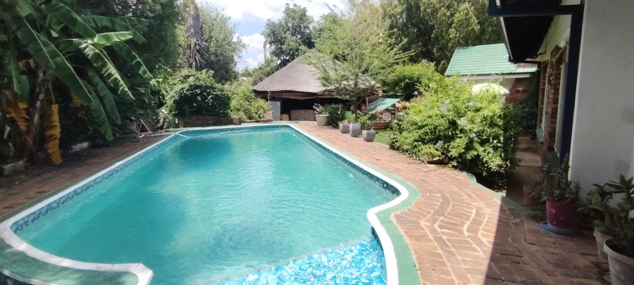 2 Bedroom Property for Sale in Wilkoppies North West